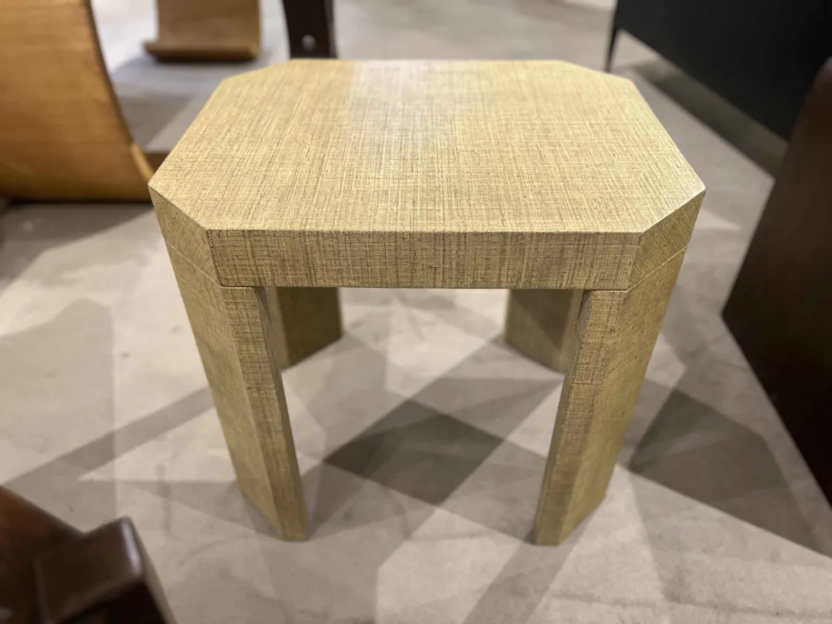 Century C7A-622/160 Gustav Side Table Century C7A-622/160 Gustav Side Table