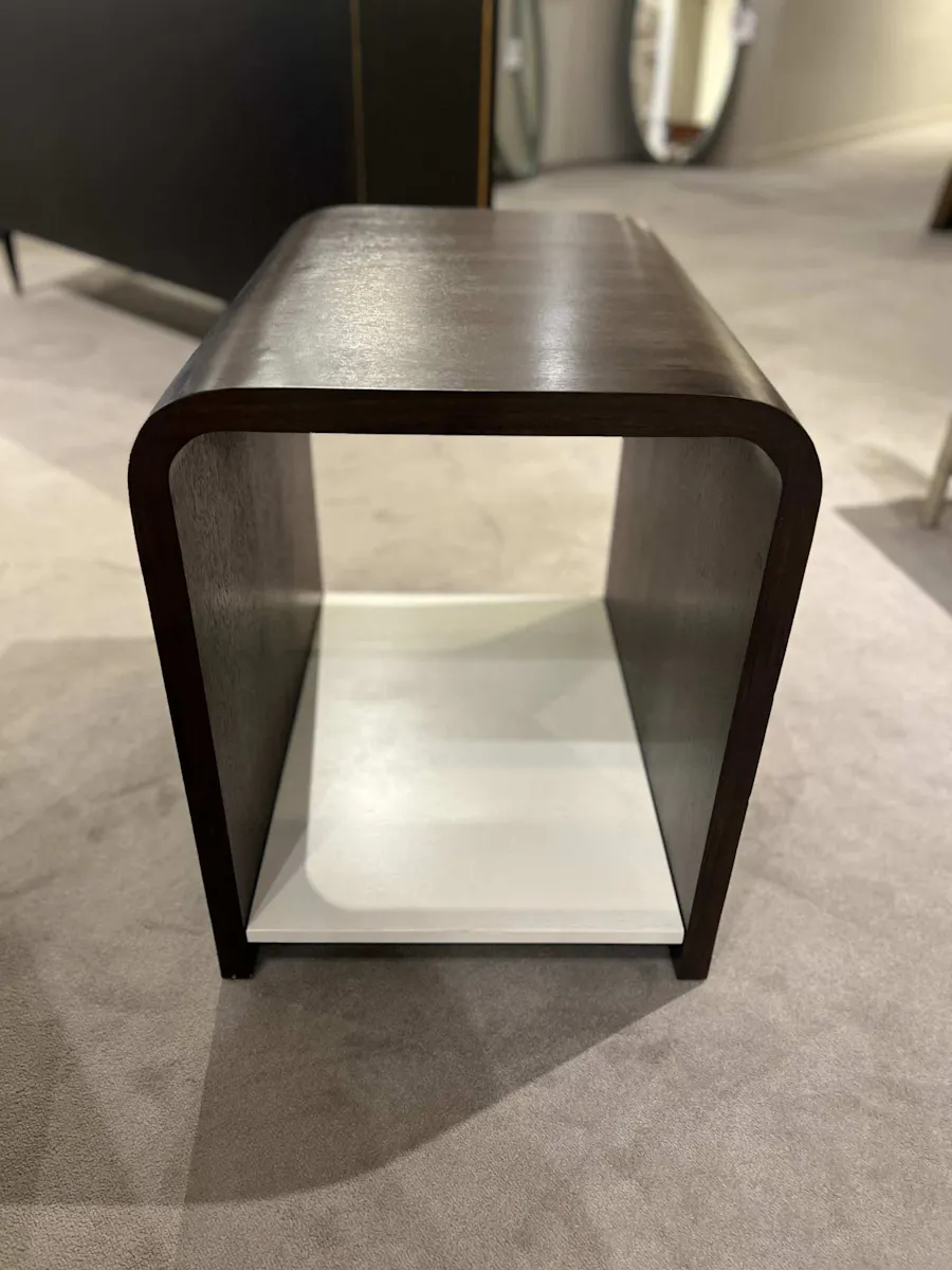 Century C6C-623/30 Aria Chairside Table Century C6C-623/30 Aria Chairside Table