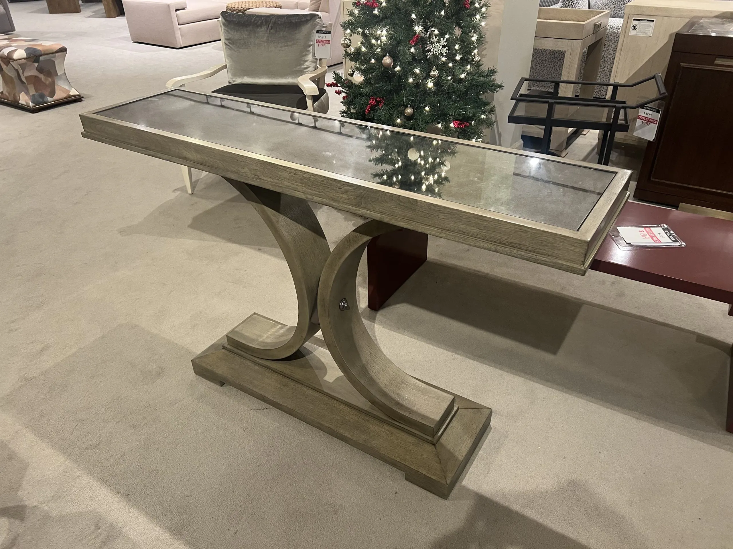 Century B1B-722/40 Folsom Console Table