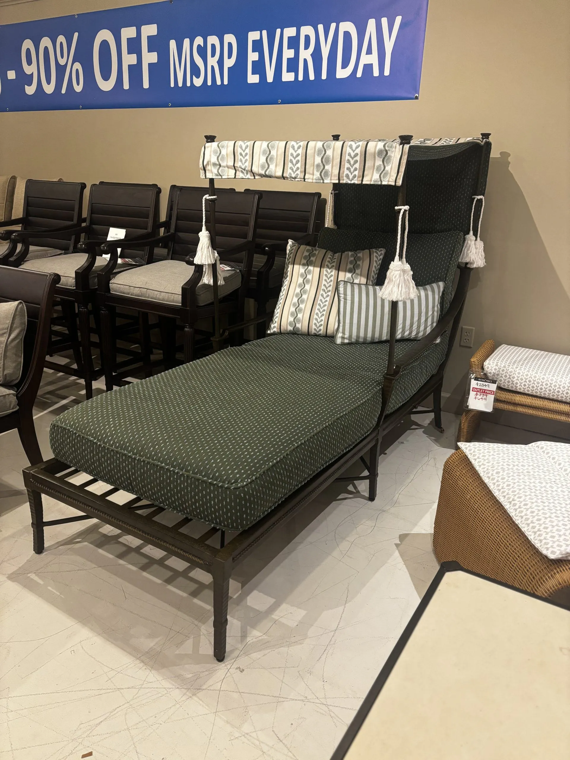 Century D12MB-73-1/190 Andalusia Chaise
