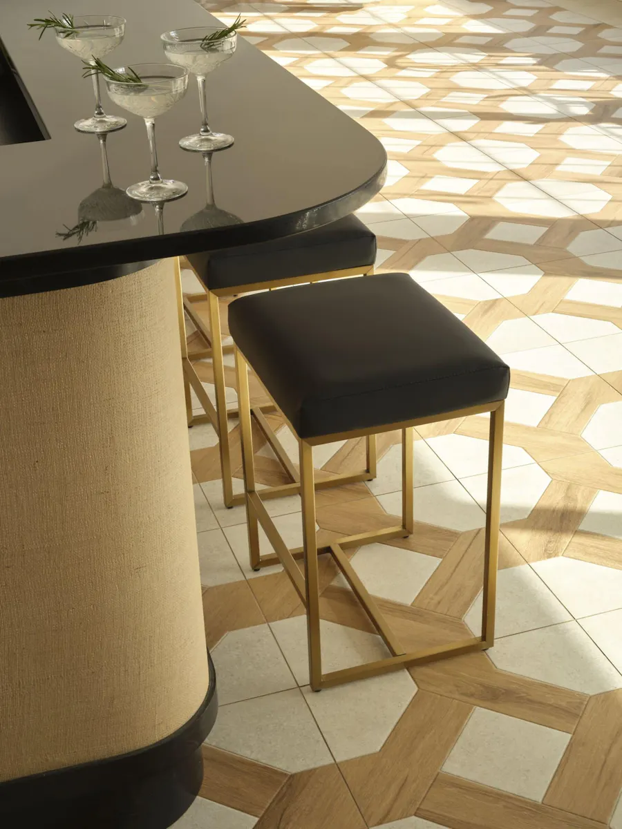 Canadel SNF08176XTGLM24 Stool 8176 Canadel SNF08176XTGLM24 Stool 8176