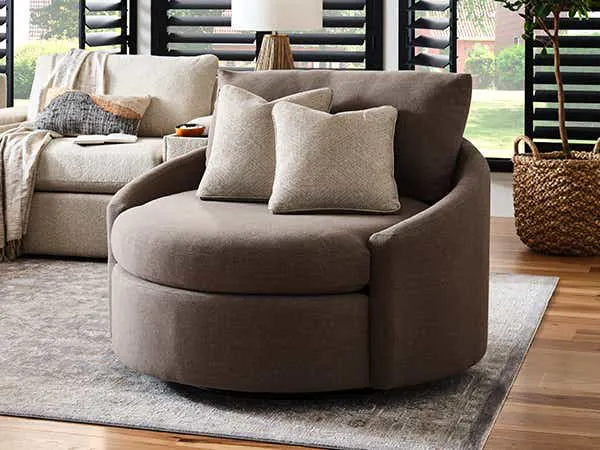 La-Z-Boy 215456 Opal Swivel Chair La-Z-Boy 215456 Opal Swivel Chair