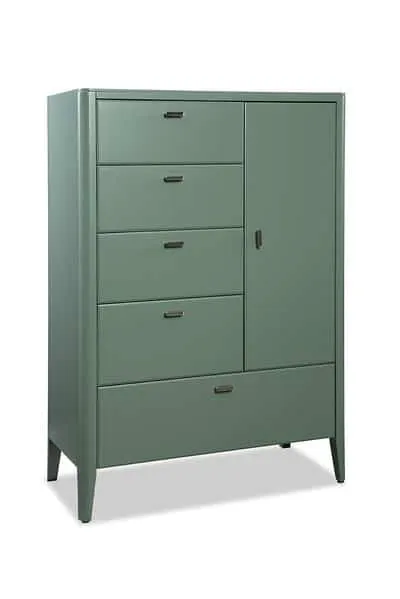 Durham Furniture 257-162 Caledon Gentlemen’s Chest