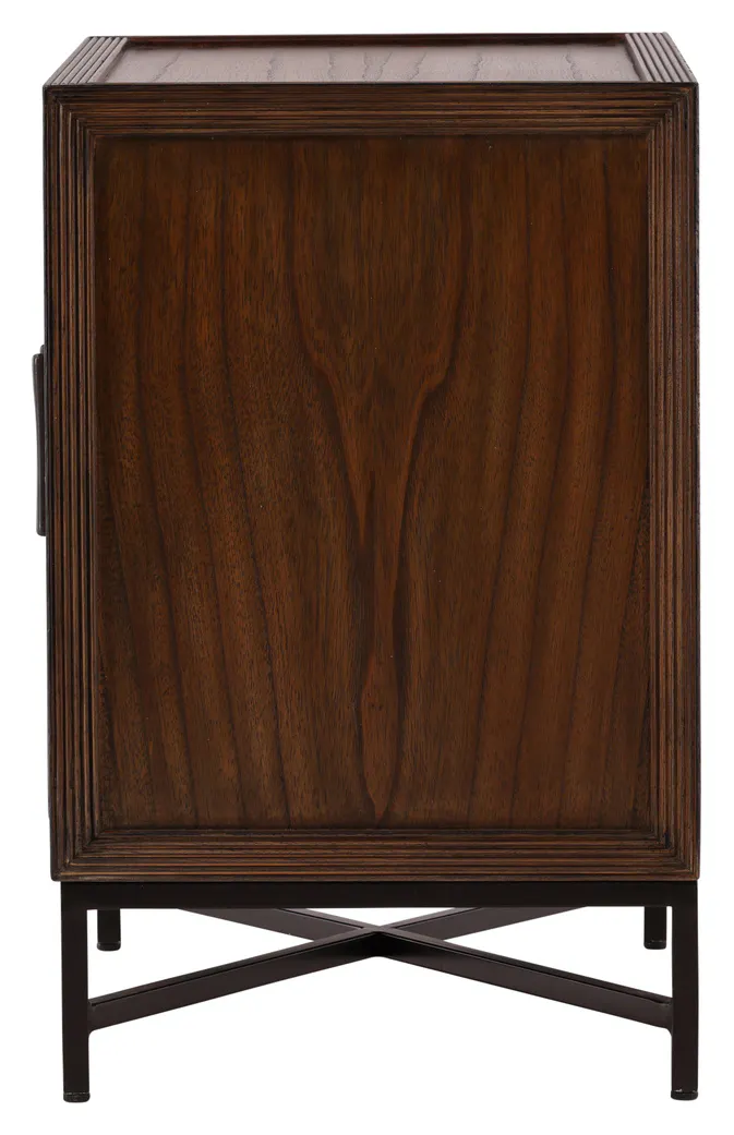 Furniture Classics 32130AC99 Rouge Cabinet Furniture Classics 32130AC99 Rouge Cabinet
