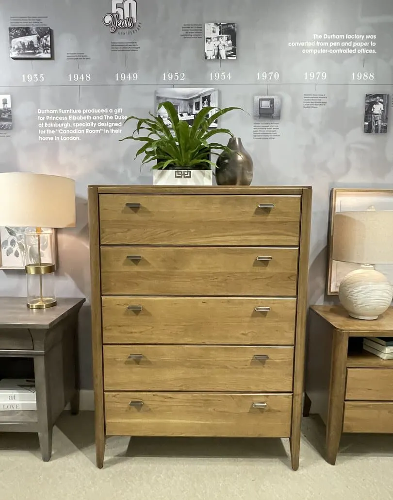 Durham Furniture 257-155 Caledon 5 Drawer Chest Durham Furniture 257-155 Caledon 5 Drawer Chest