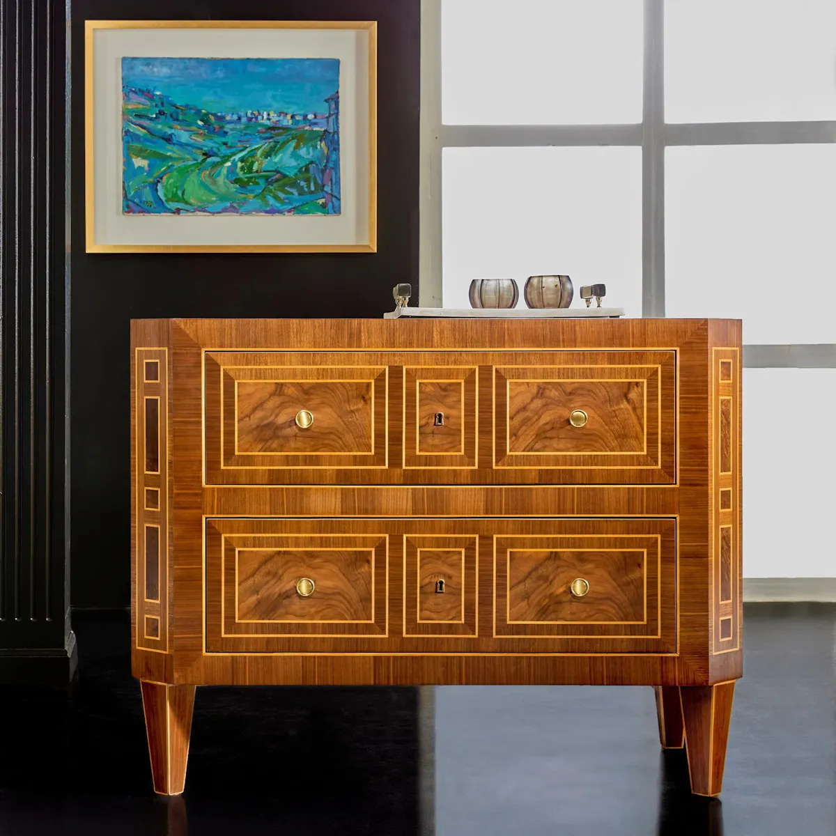 Modern History MH1261F01 Logano Commode Modern History MH1261F01 Logano Commode