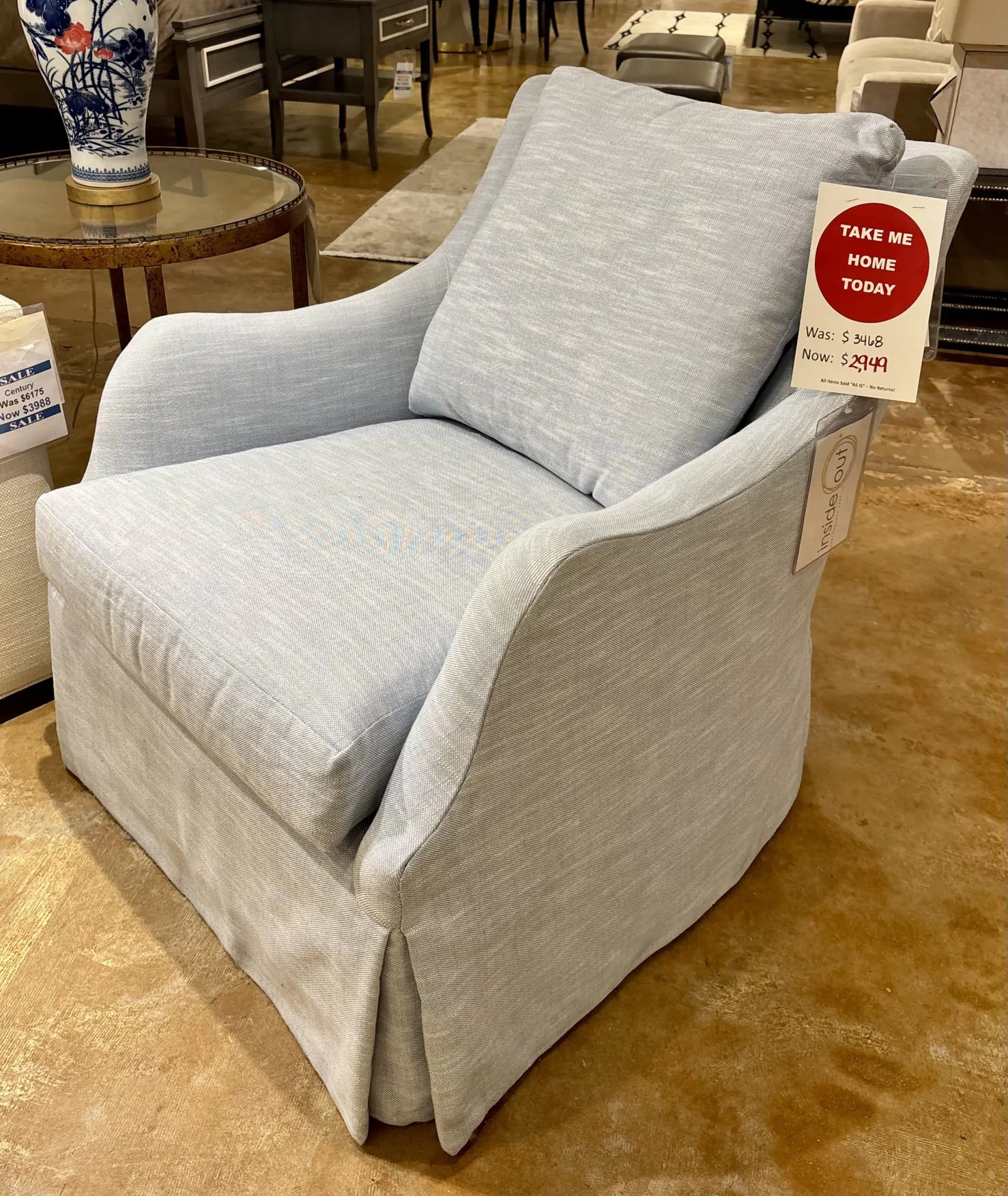 Highland House 1572SW Finnigan Swivel Chair
