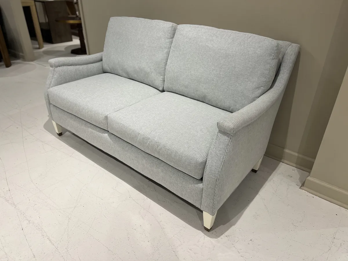 Jessica Charles 1791A/10524 Ensemble Apartment Sofa Jessica Charles 1791A/10524 Ensemble Apartment Sofa