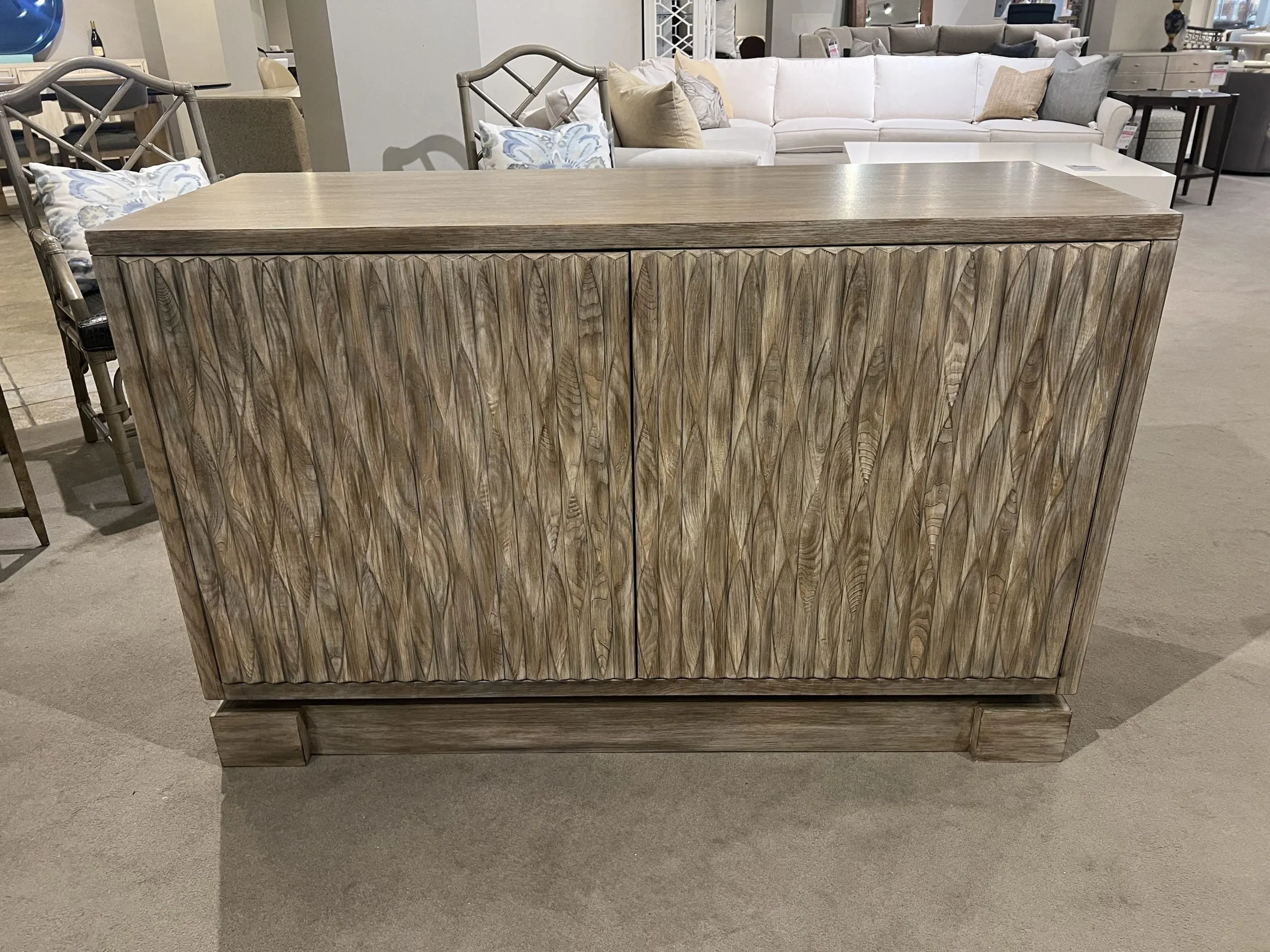 Maitland-Smith 8153-51/30 Scallop Chiffonier