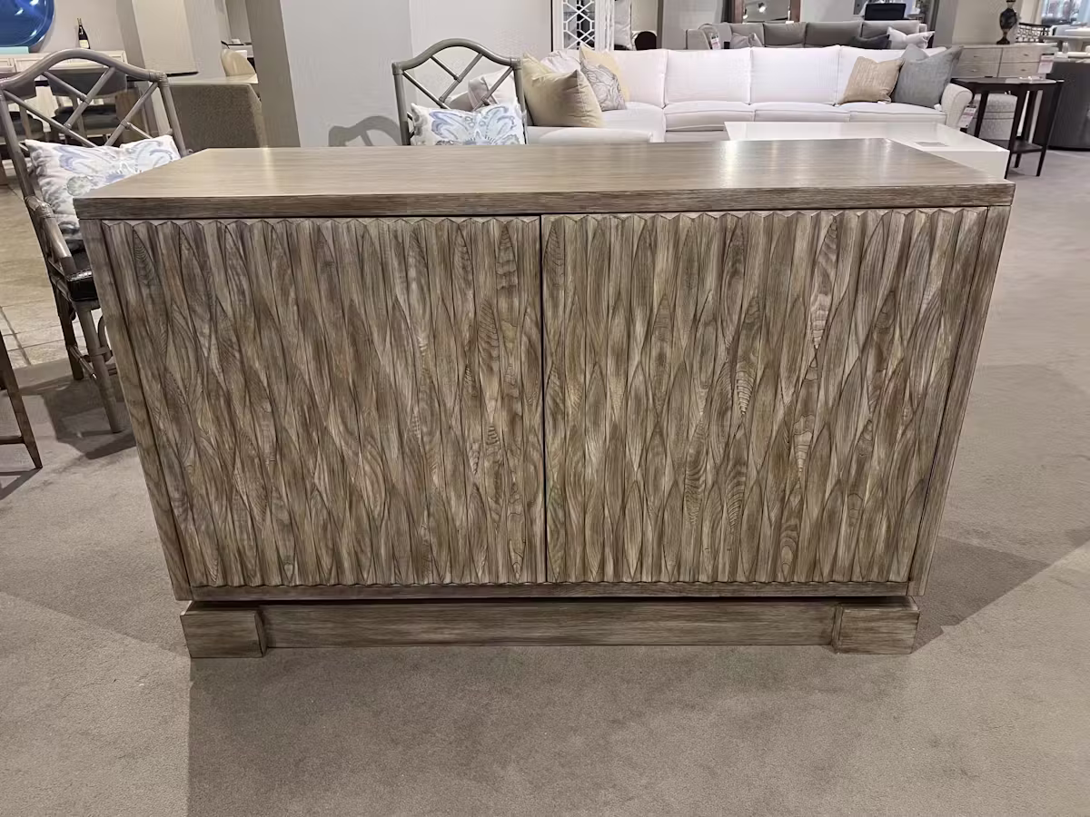 Maitland-Smith 8153-51/30 Scallop Chiffonier Maitland-Smith 8153-51/30 Scallop Chiffonier