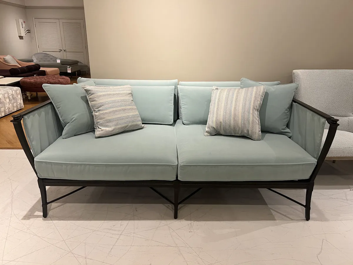 Century D12-43-1/60 Royal Daybed (Cordoba) Century D12-43-1/60 Royal Daybed (Cordoba)