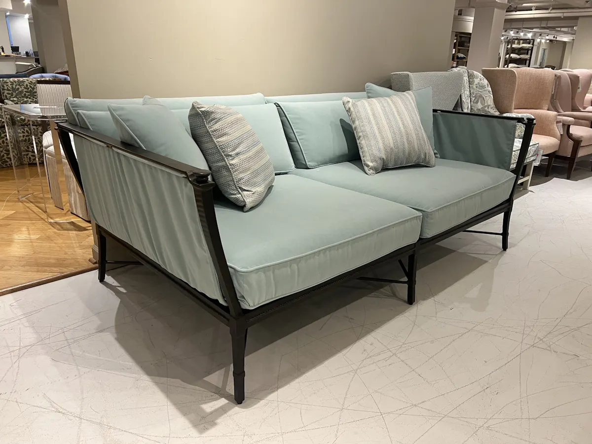 Century D12-43-1/60 Royal Daybed (Cordoba) Century D12-43-1/60 Royal Daybed (Cordoba)