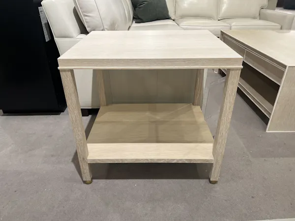 Century CR9-622-2/30 Bedford Side Table Century CR9-622-2/30 Bedford Side Table