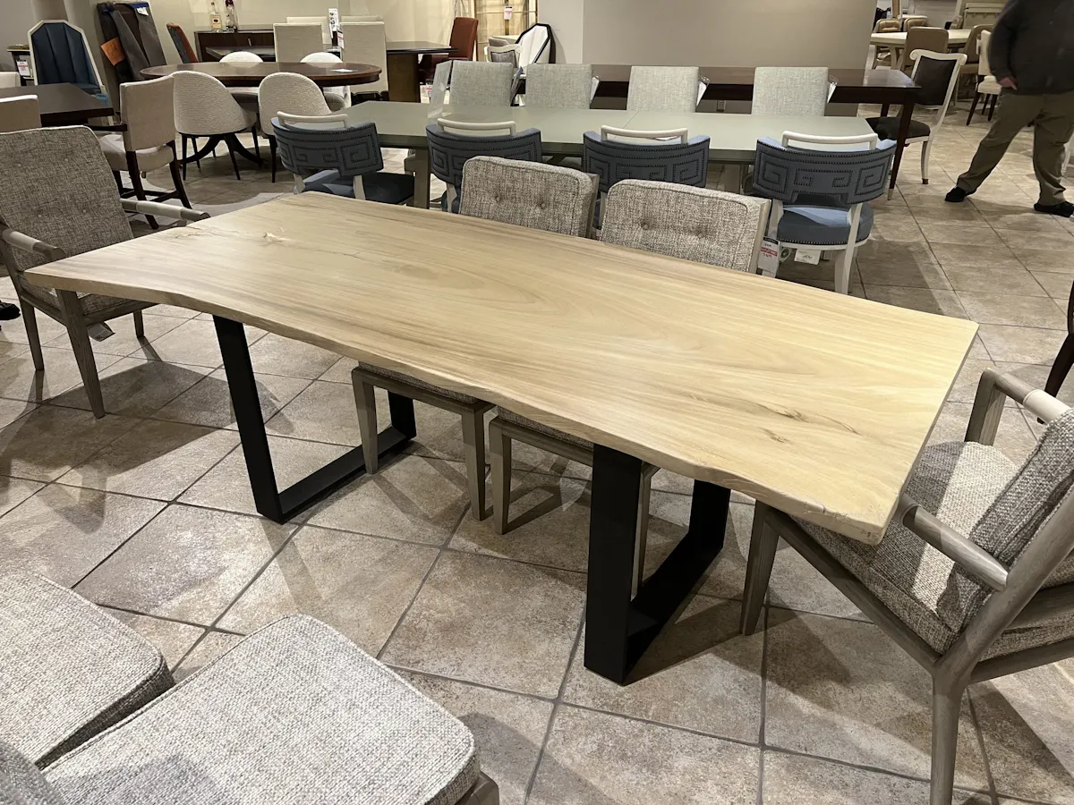 Century CR9-1-86-G/250,260,270 Guancaste Live Egde Dining Table Century CR9-1-86-G/250,260,270 Guancaste Live Egde Dining Table
