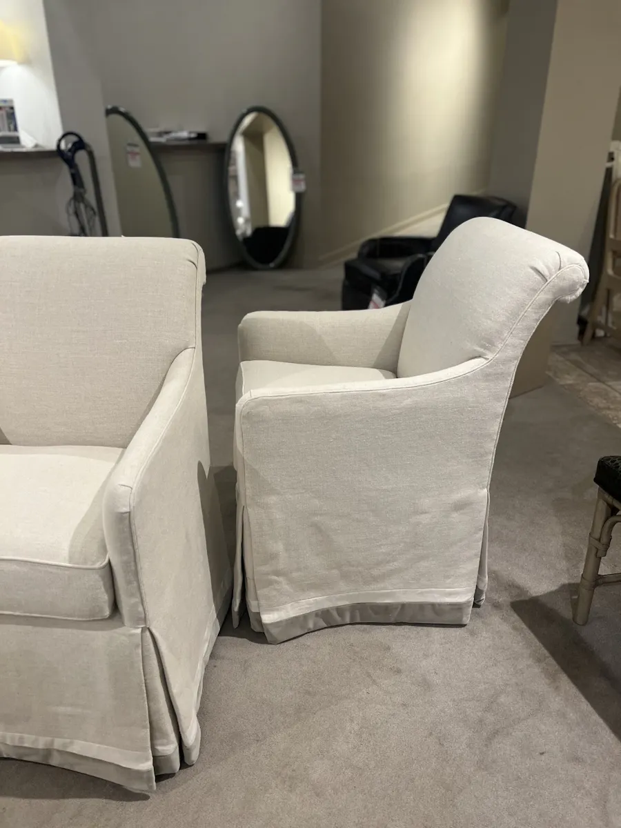 Highland House 1470/130 Dabney Dining Chair Highland House 1470/130 Dabney Dining Chair