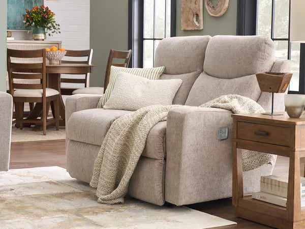 La-Z-Boy U48781 Emmons Power Reclining Loveseat w/ Headrest La-Z-Boy U48781 Emmons Power Reclining Loveseat w/ Headrest