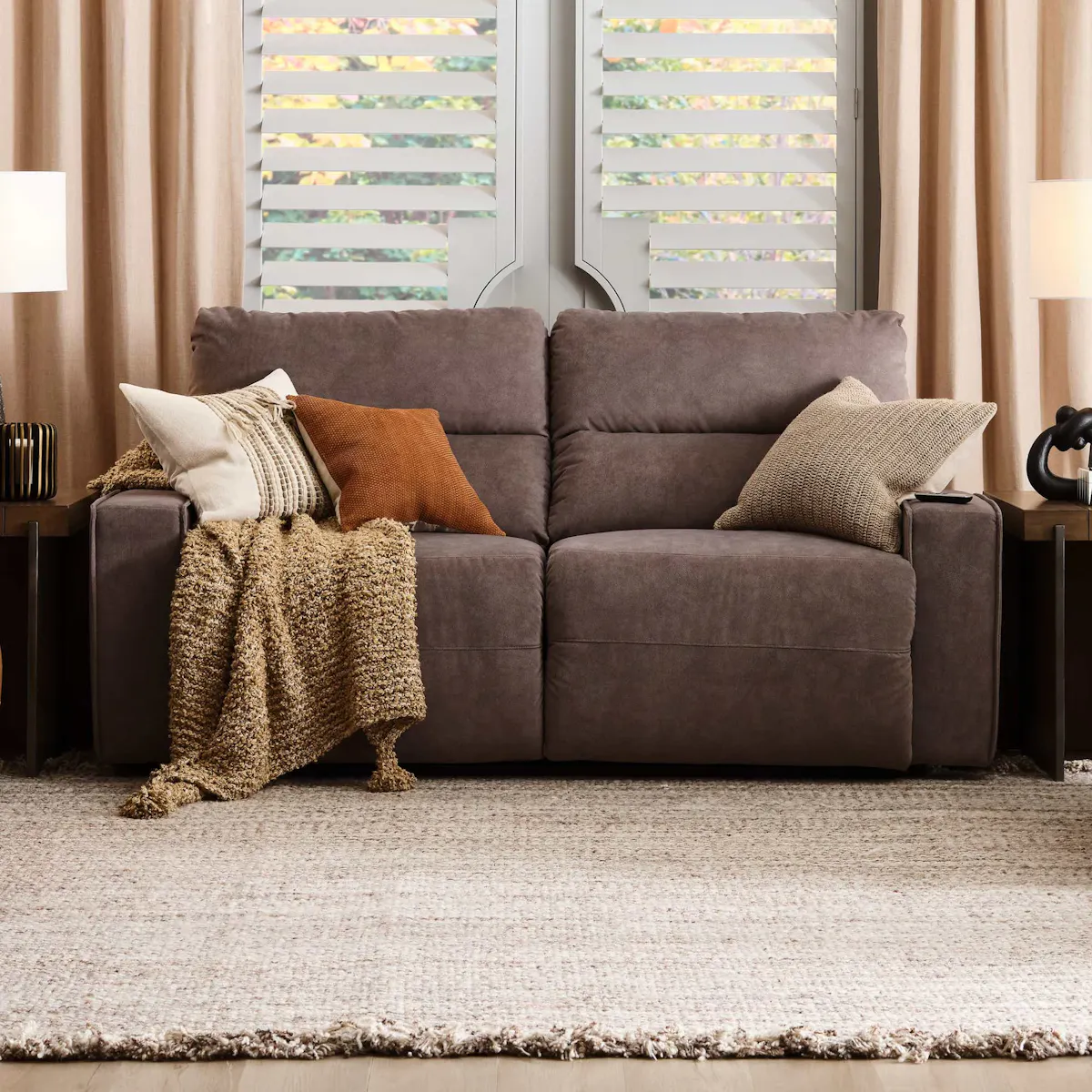 La-Z-Boy X43759 Maddox Power Reclining Sofa w/ Headrest & Lumbar La-Z-Boy X43759 Maddox Power Reclining Sofa w/ Headrest & Lumbar