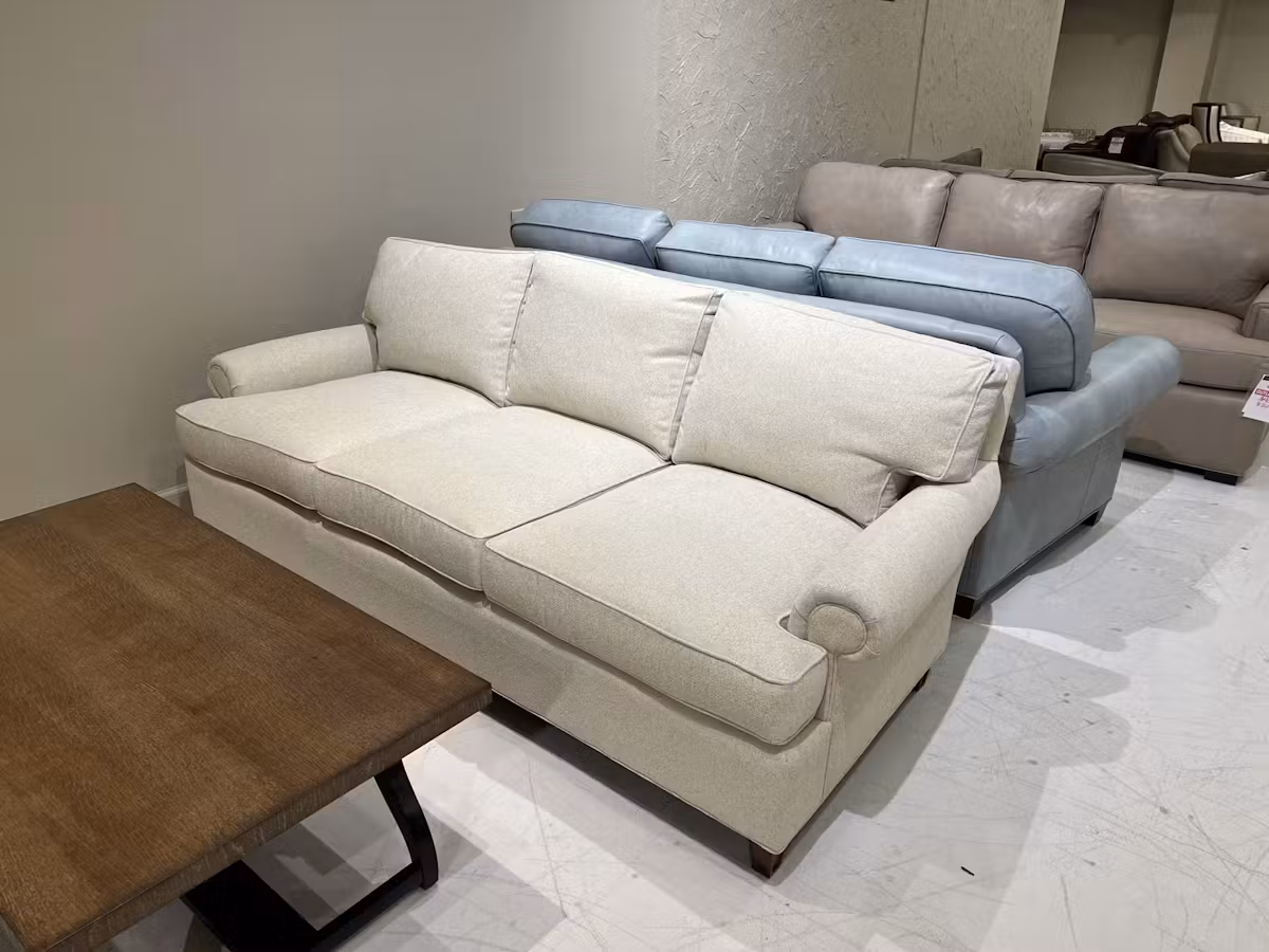 Hickory Chair HC4122-24/260 M2m Sofa W/ Lawson Hickory Chair HC4122-24/260 M2m Sofa W/ Lawson