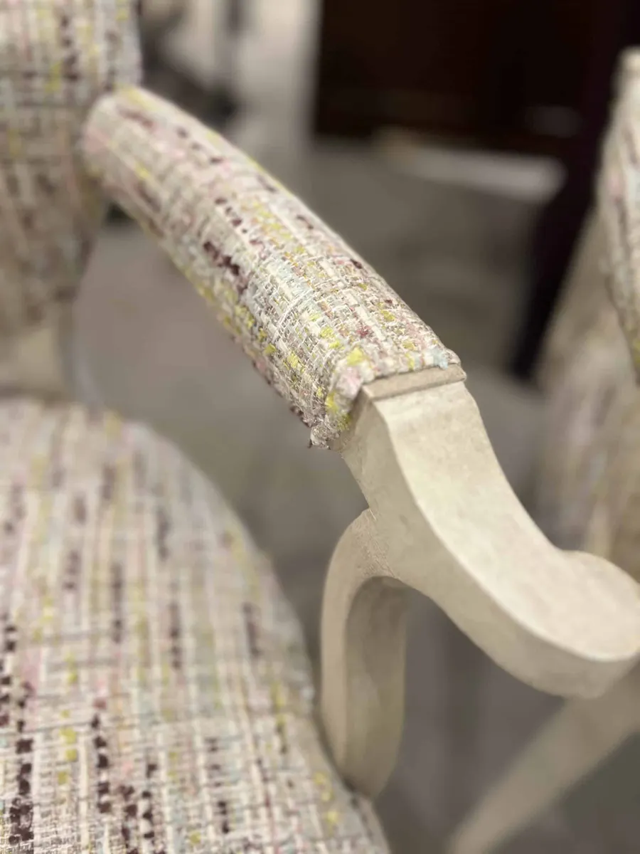 Hickory Chair HC4652-01/210 Boston Arm Chair Hickory Chair HC4652-01/210 Boston Arm Chair