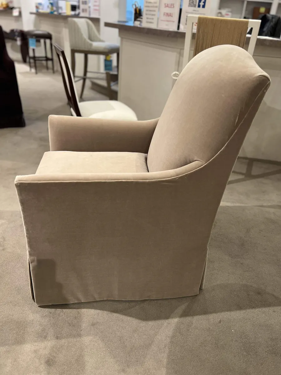Hickory Chair HC1311-24/310 Willow Chair Hickory Chair HC1311-24/310 Willow Chair