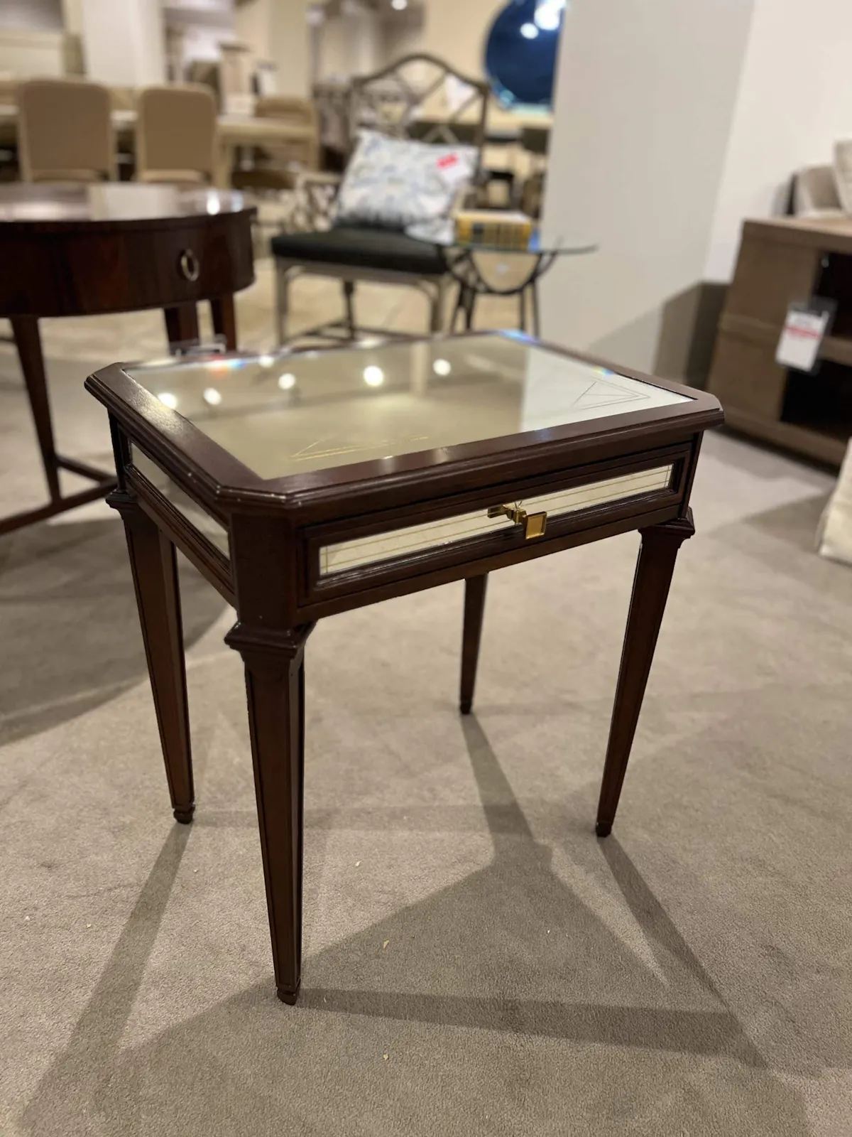 Hickory Chair HC1585-70/160 Antoinette Side Table Hickory Chair HC1585-70/160 Antoinette Side Table