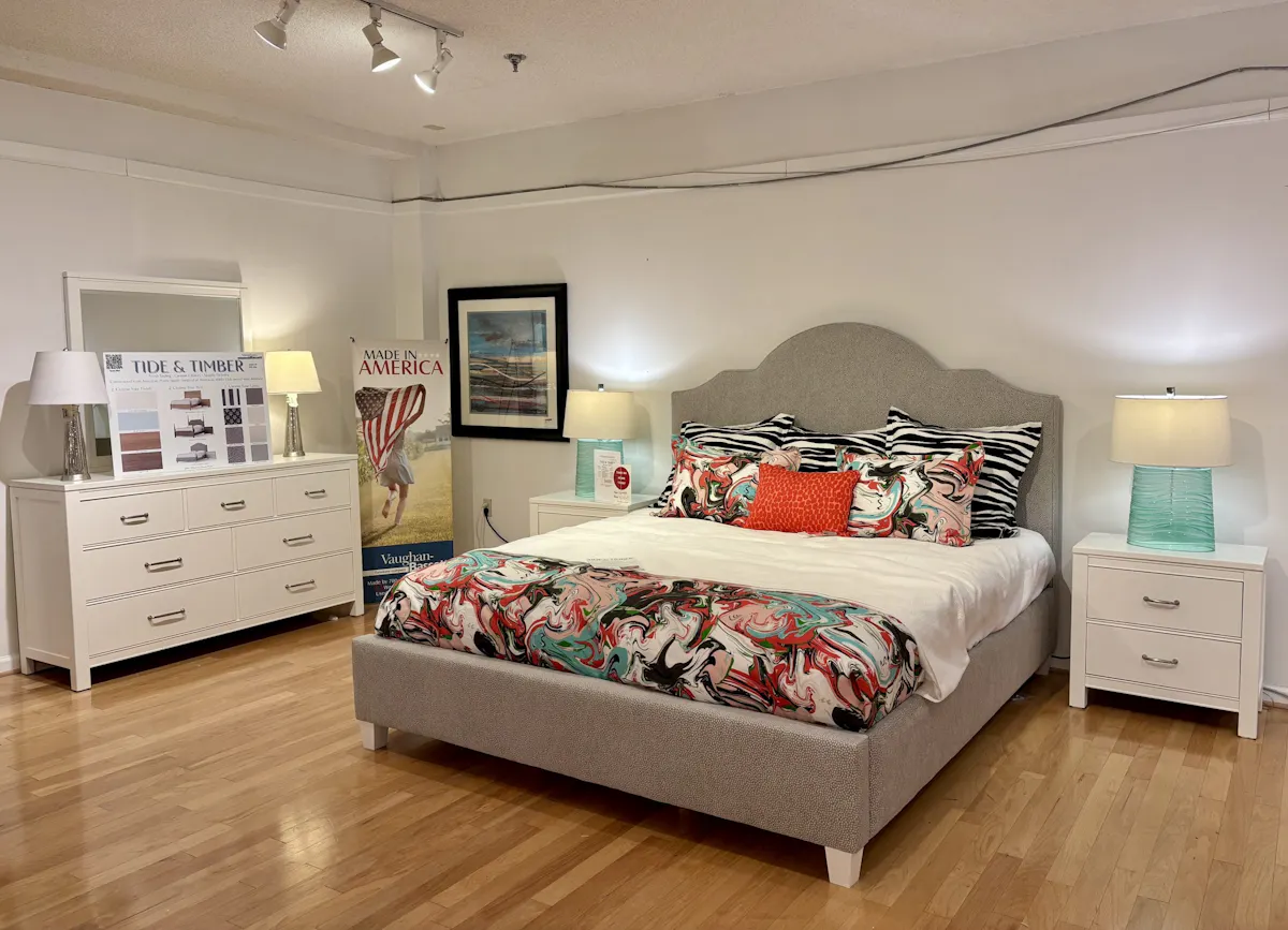 Vaughan Bassett 834-661 Tide and Timber Bedroom Group Vaughan Bassett 834-661 Tide and Timber Bedroom Group