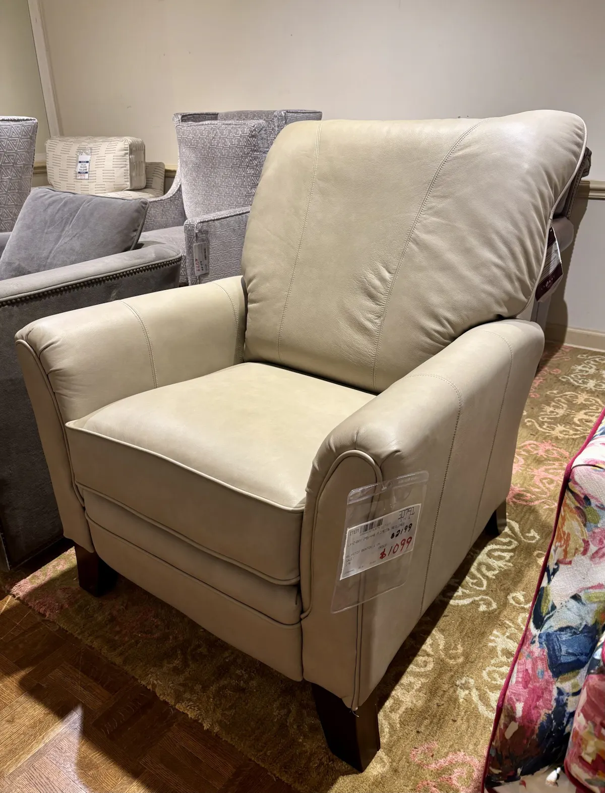 La-Z-Boy 295-448 Riley High Leg Recliner La-Z-Boy 295-448 Riley High Leg Recliner
