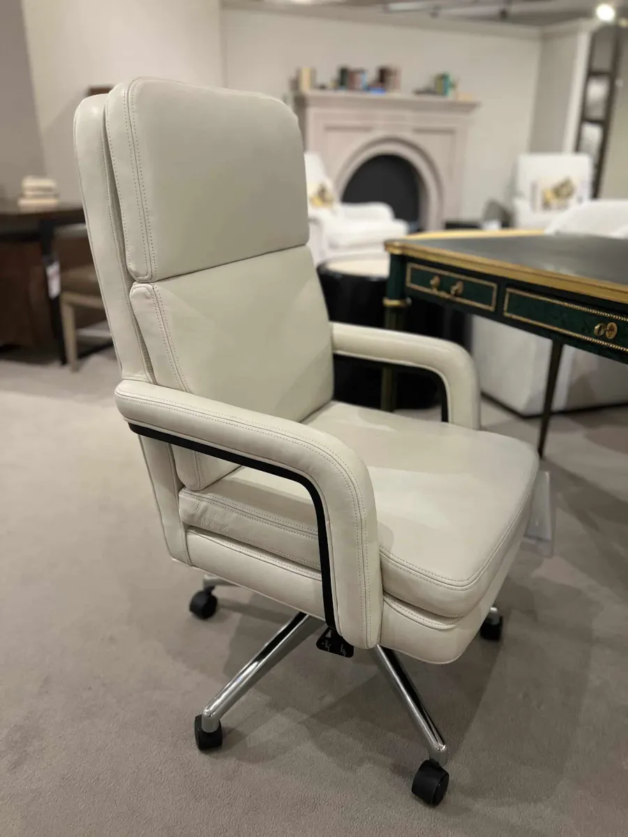 Hancock and Moore 6863ST-PL/597 Silverton Swivel Tilt Hancock and Moore 6863ST-PL/597 Silverton Swivel Tilt