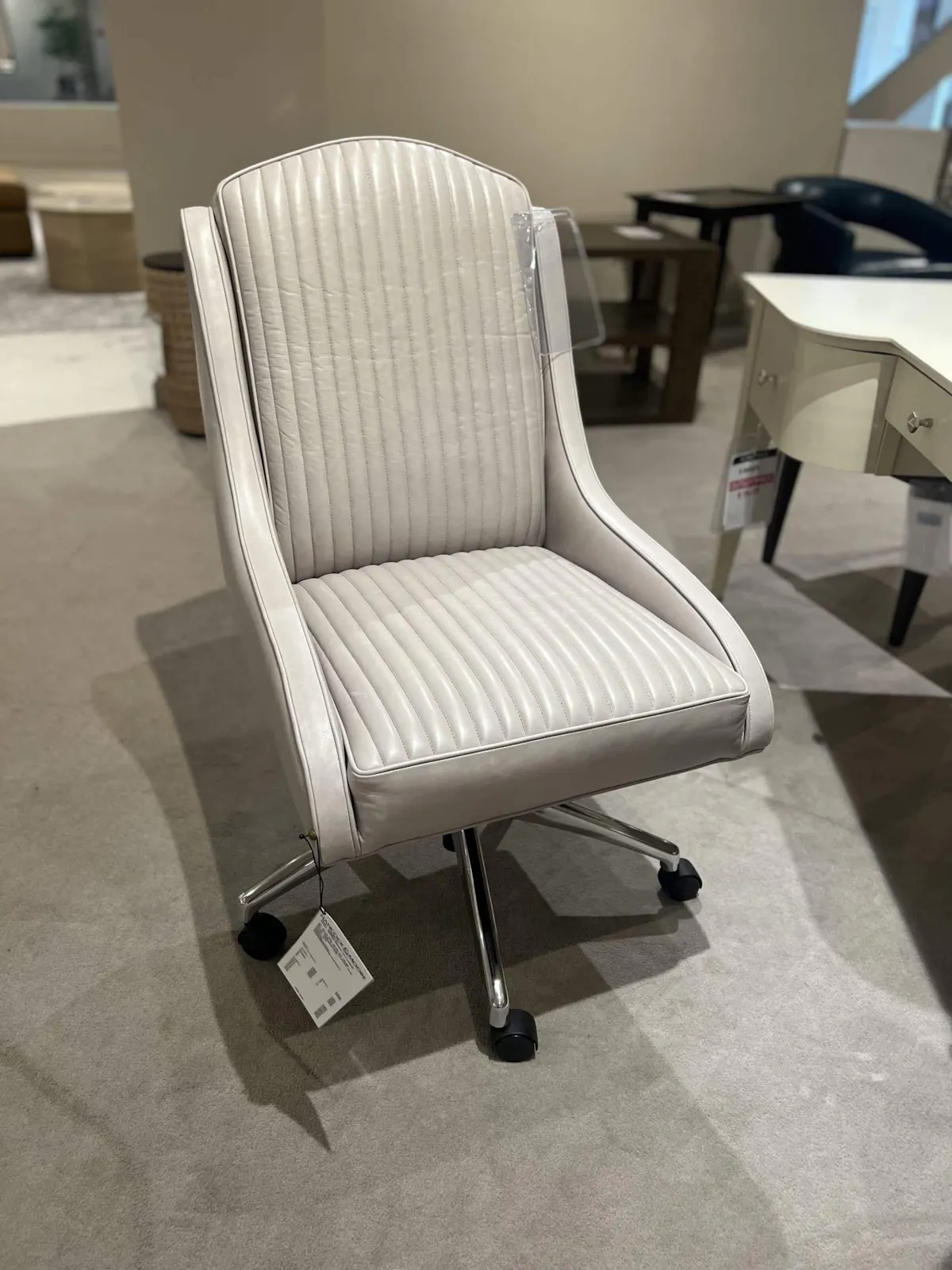 Hancock and Moore 5658ST-PL/366 Monza Swivel Tilt Chair Hancock and Moore 5658ST-PL/366 Monza Swivel Tilt Chair