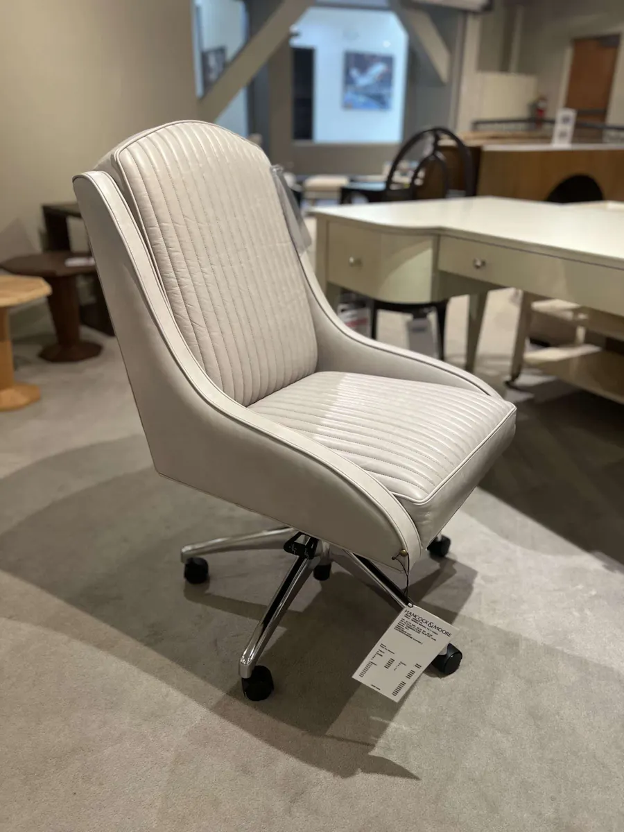 Hancock and Moore 5658ST-PL/366 Monza Swivel Tilt Chair Hancock and Moore 5658ST-PL/366 Monza Swivel Tilt Chair