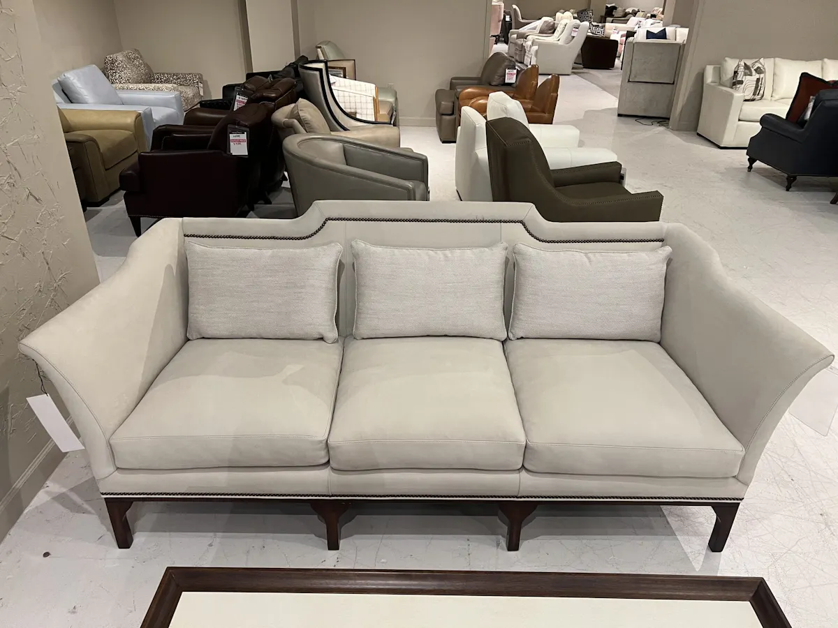 Hancock and Moore 6706-3/345 Gina Sofa Hancock and Moore 6706-3/345 Gina Sofa
