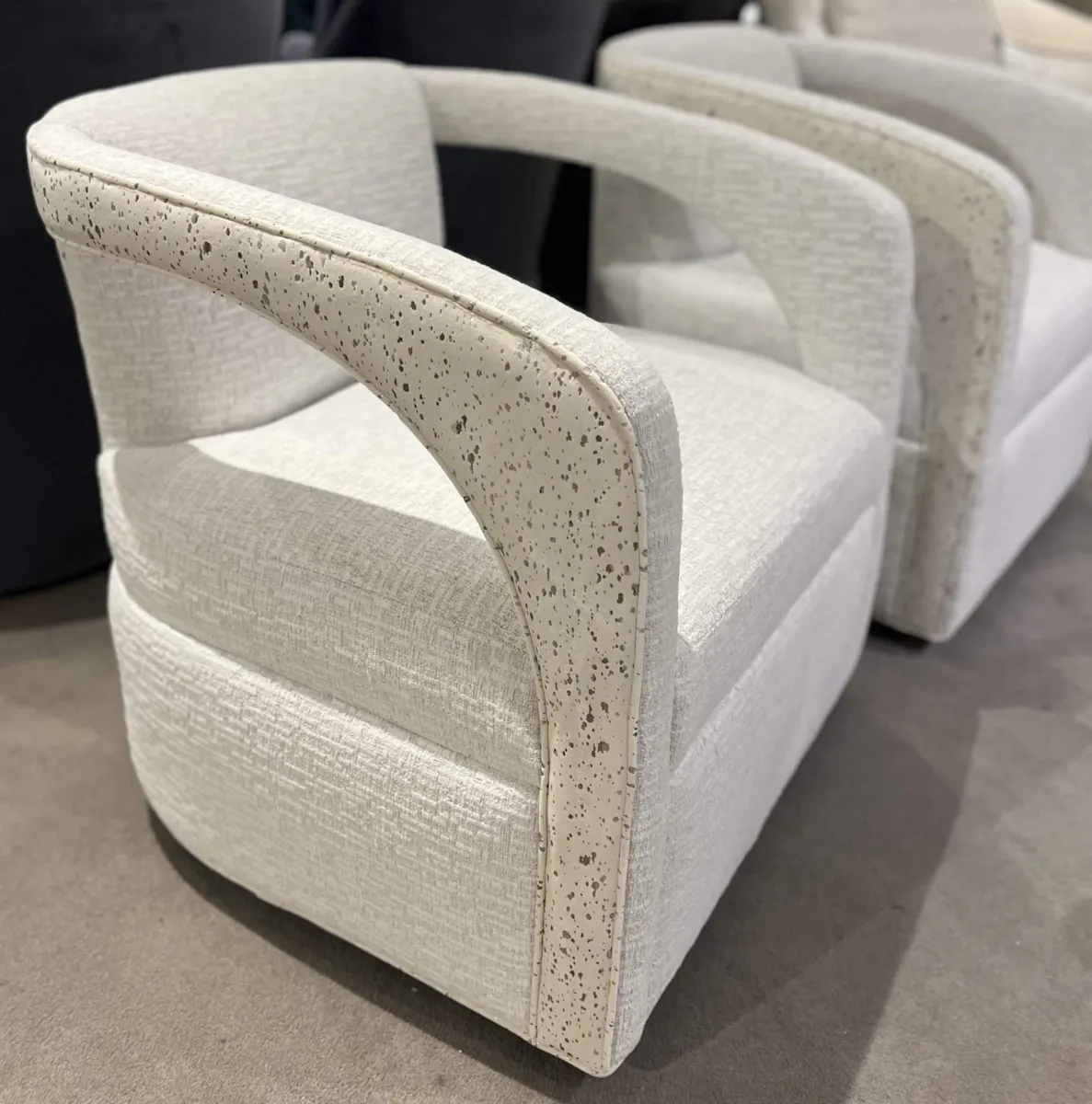 Jessica Charles 5233-S/10852,10853 Carmela Swivel Chair Jessica Charles 5233-S/10852,10853 Carmela Swivel Chair