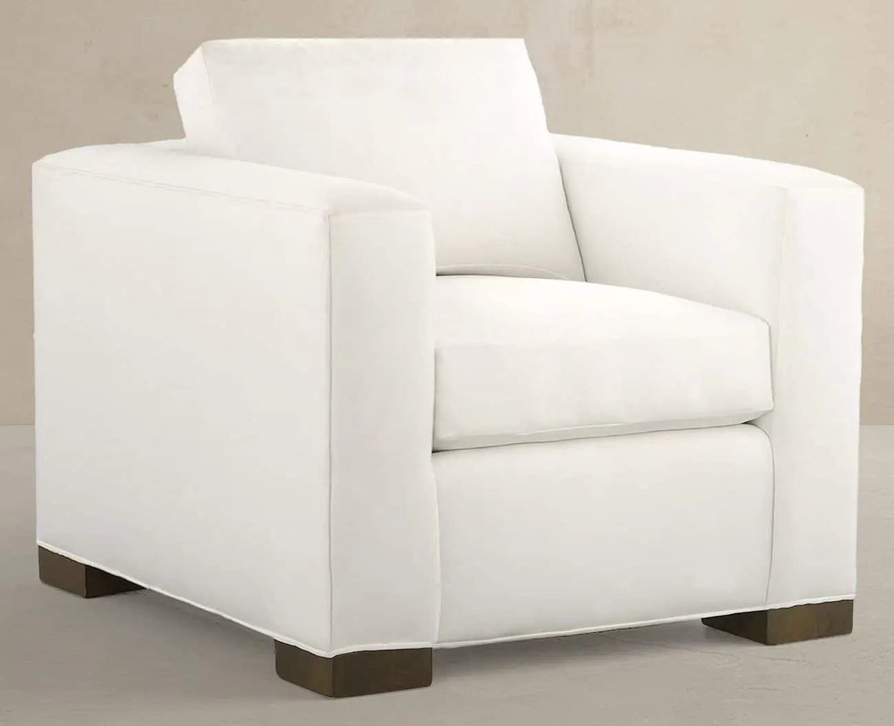 Gabby Home SCH-150036 Tedesco Upholstered Chair – Tuxedo Arms