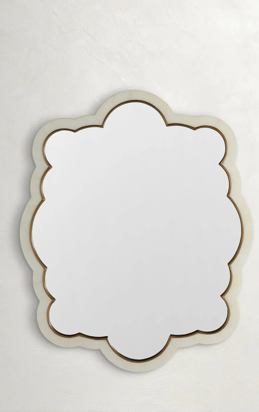 Gabby Home SCH-175040 Rianna Cloud Accent Mirror - Antique Brass Trim Gabby Home SCH-175040 Rianna Cloud Accent Mirror - Antique Brass Trim