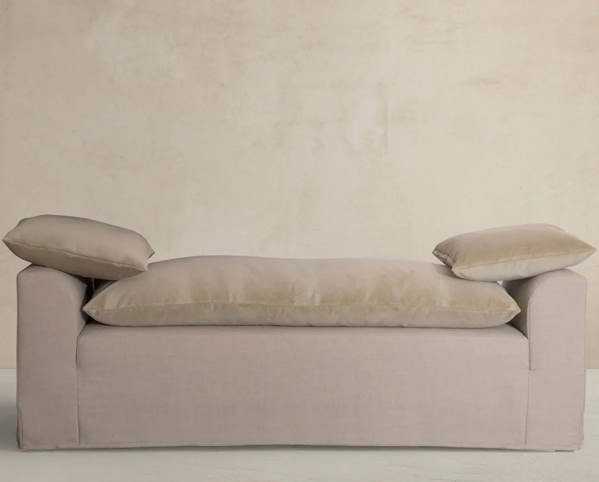 Gabby Home SCH-976 Carrera Upholstered Bench Gabby Home SCH-976 Carrera Upholstered Bench