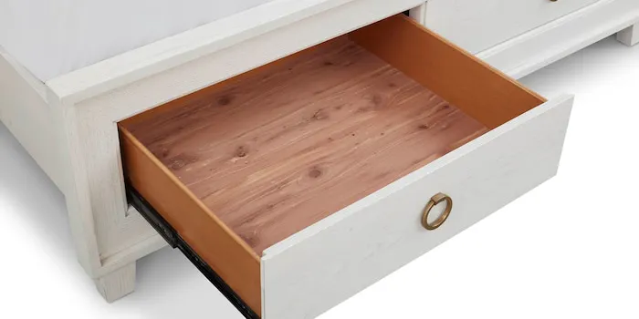 Bassett 2968-KS56 Ventura Panel Queen Storage Bed Shell White Bassett 2968-KS56 Ventura Panel Queen Storage Bed Shell White