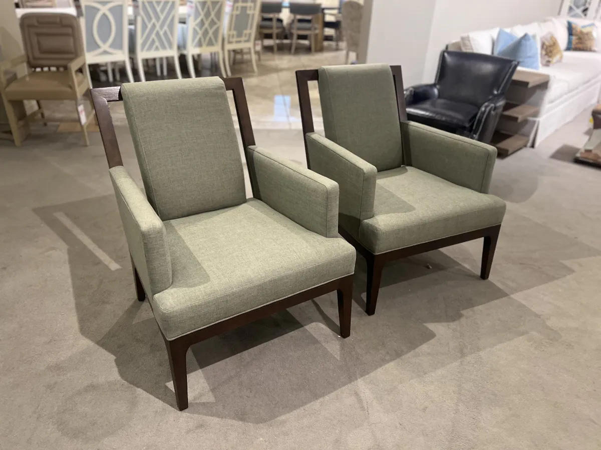 Century CCC3148-6/280 Astrid Chair Century CCC3148-6/280 Astrid Chair