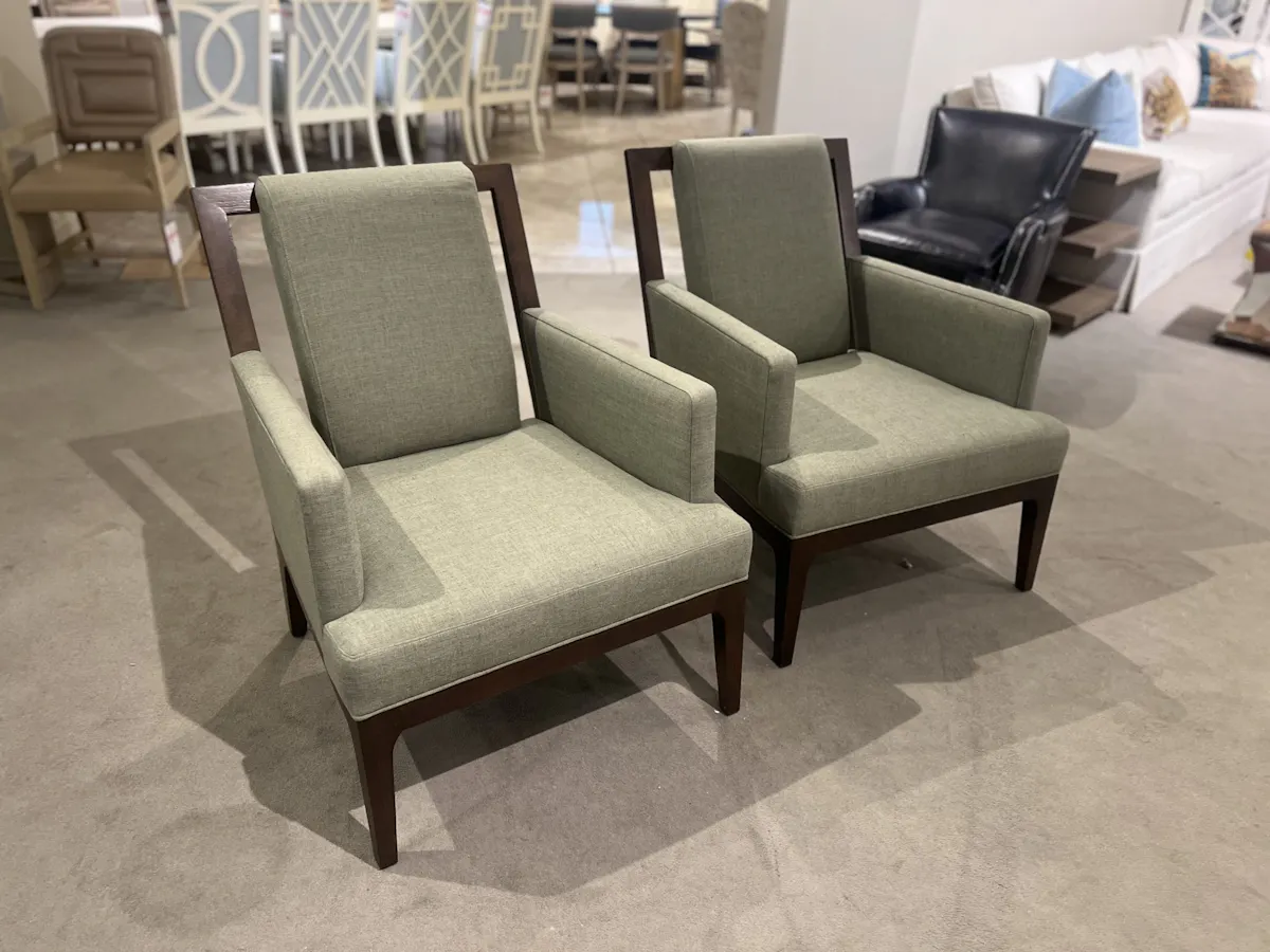 Century CCC3148-6/280 Astrid Chair Century CCC3148-6/280 Astrid Chair