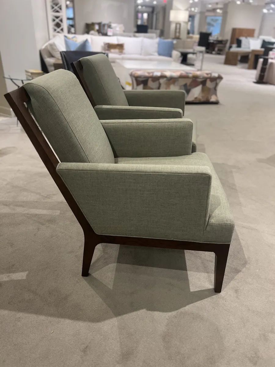 Century CCC3148-6/280 Astrid Chair Century CCC3148-6/280 Astrid Chair