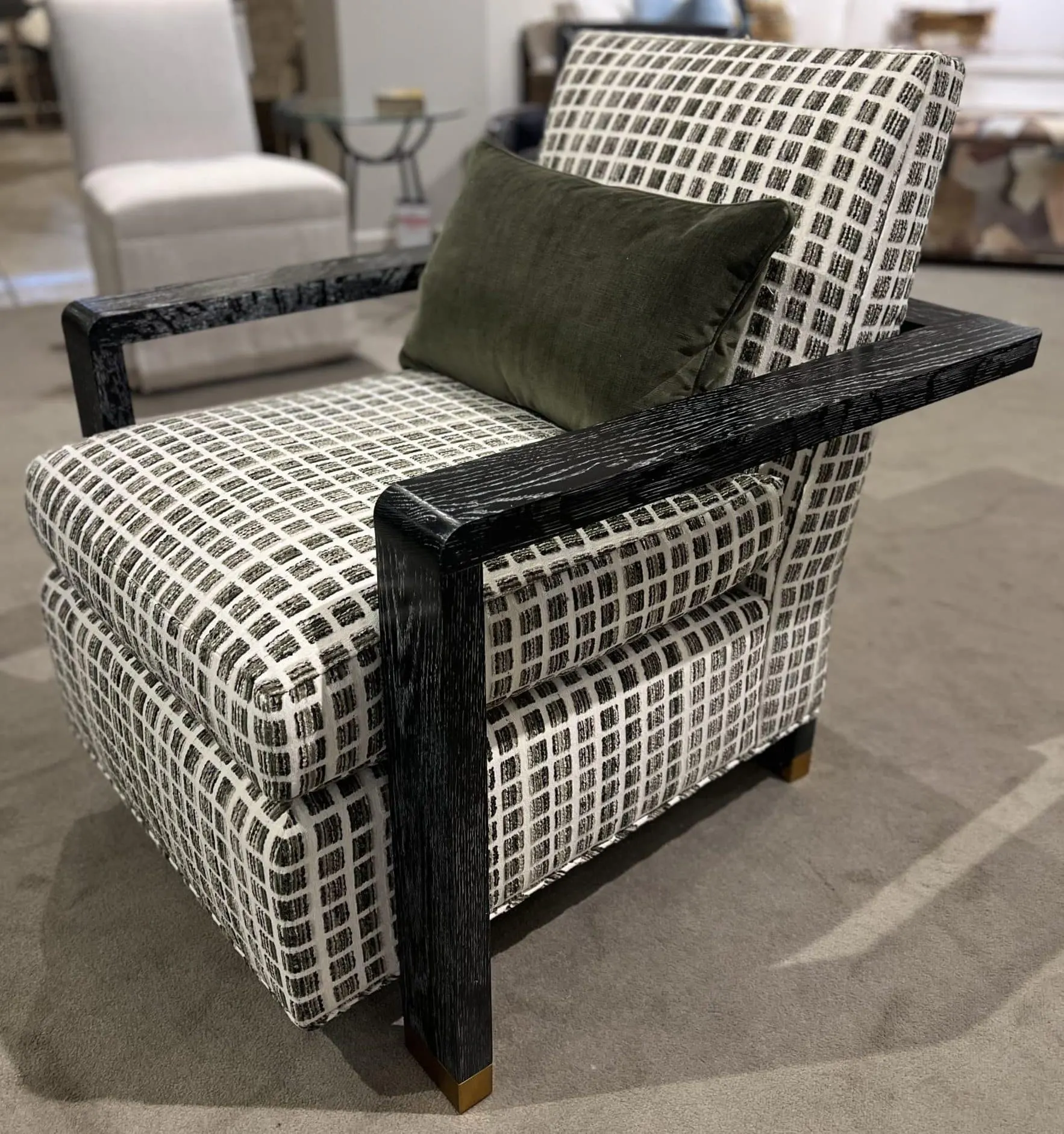 Century 11-2142/310 Otto Chair