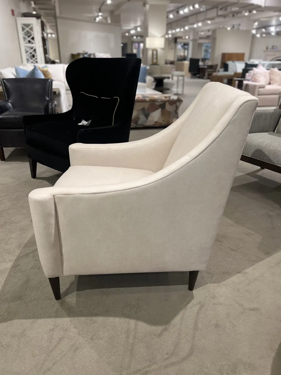 Century ESN292-6/80 Potter Chair Century ESN292-6/80 Potter Chair