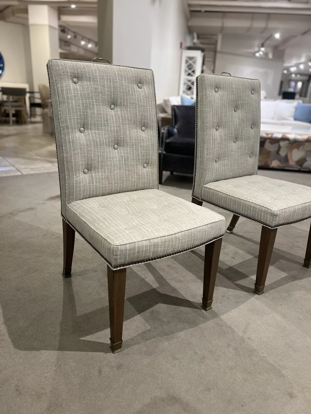Century AE9-525/20 Addison Side Chair Century AE9-525/20 Addison Side Chair