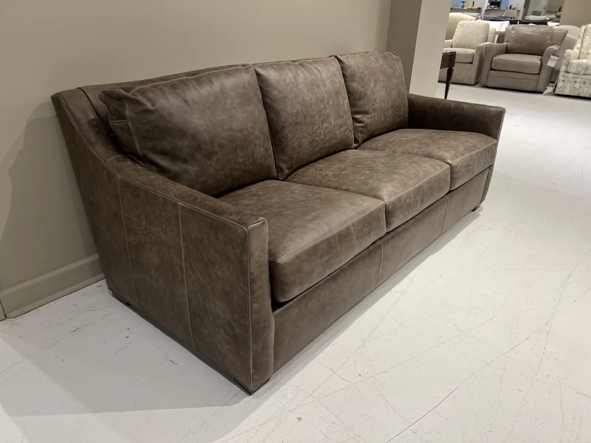 Century LR-C1035-2/290 Carsen Sofa Century LR-C1035-2/290 Carsen Sofa