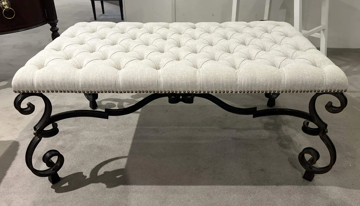 Maitland-Smith 88-0303/90 Aria Ottoman Maitland-Smith 88-0303/90 Aria Ottoman