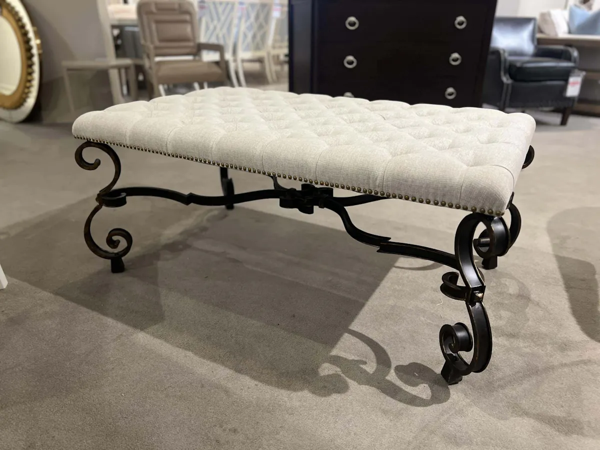 Maitland-Smith 88-0303/90 Aria Ottoman Maitland-Smith 88-0303/90 Aria Ottoman