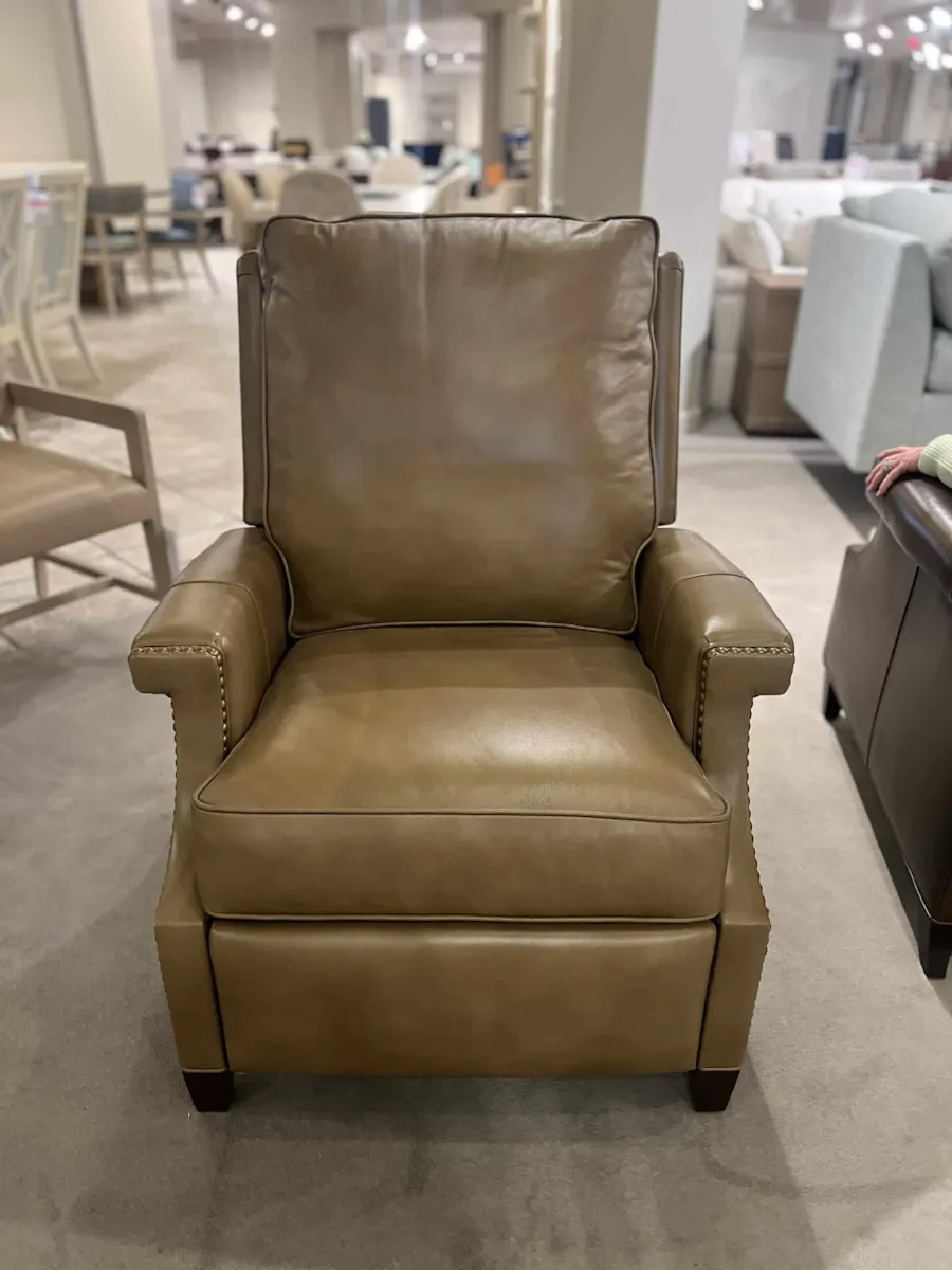 Century LR-C1025-6EM-S1/30 Select Motion Electric Recliner Century LR-C1025-6EM-S1/30 Select Motion Electric Recliner