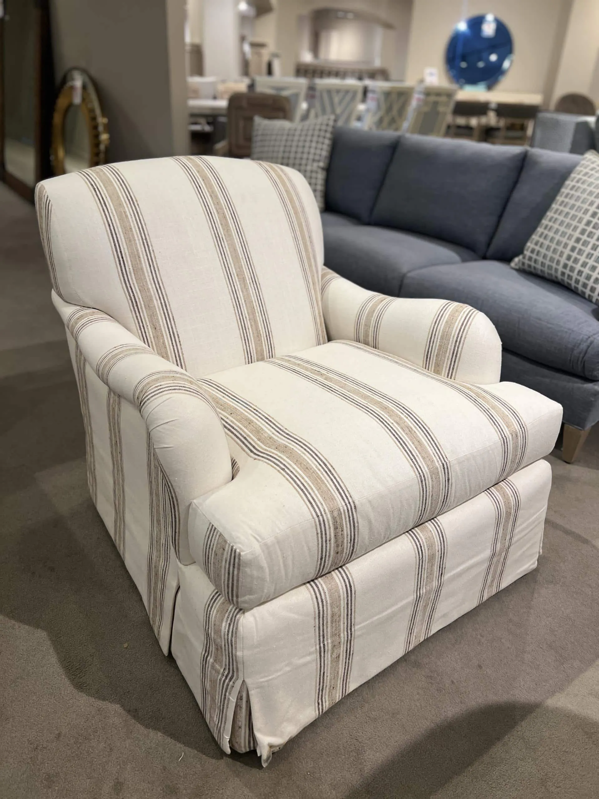Highland House 2610SW/100 Pimilico Skirted Swivel Chair at Factory Outlets by Hickory Park