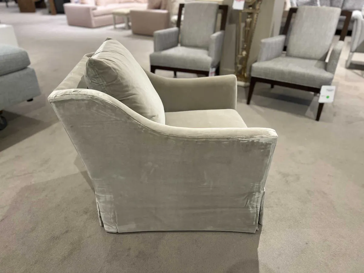 Highland House 2619SW/120 Atwood Skirted Swivel Chair Highland House 2619SW/120 Atwood Skirted Swivel Chair