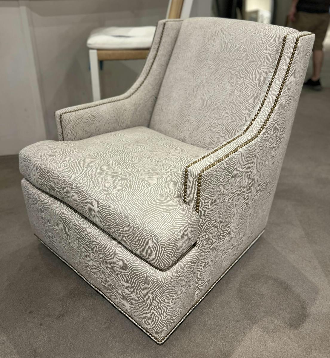 Jessica Charles 5625-S/10856 Crosby Swivel Chair Jessica Charles 5625-S/10856 Crosby Swivel Chair