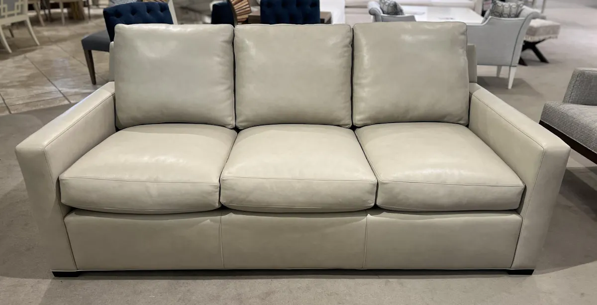 Hancock and Moore E6869-3-BIS/1409 Lawson Sofa Hancock and Moore E6869-3-BIS/1409 Lawson Sofa